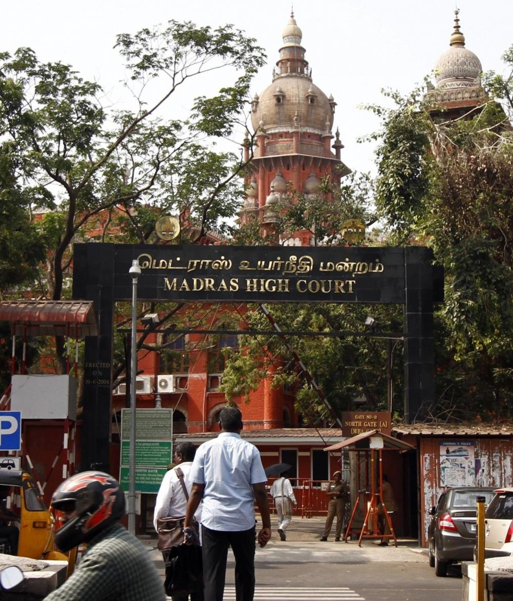 The Weekend Leader - Kallakurichi suicide: Madras HC seeks SC order on second post-mortem